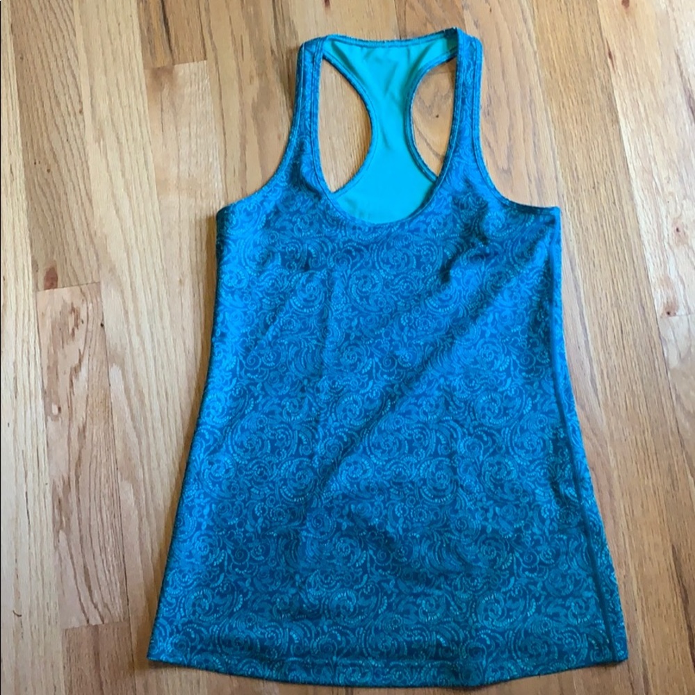 Lululemon yoga tank